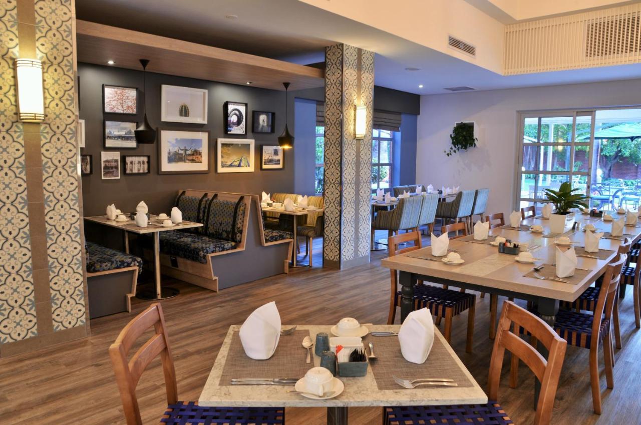 Town Lodge Menlo Park Pretoria Luaran gambar